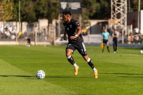 football winger dribbling